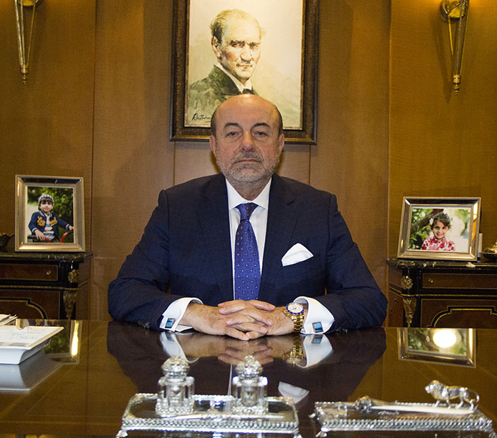 Gülmezgil'den Şirinoğlu'na: ‘Vakıf seçimlerinin yapılmaması için Ankara’da çalışma yürütüyor’